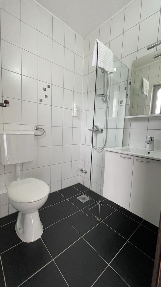 Double or Twin Room photo 3