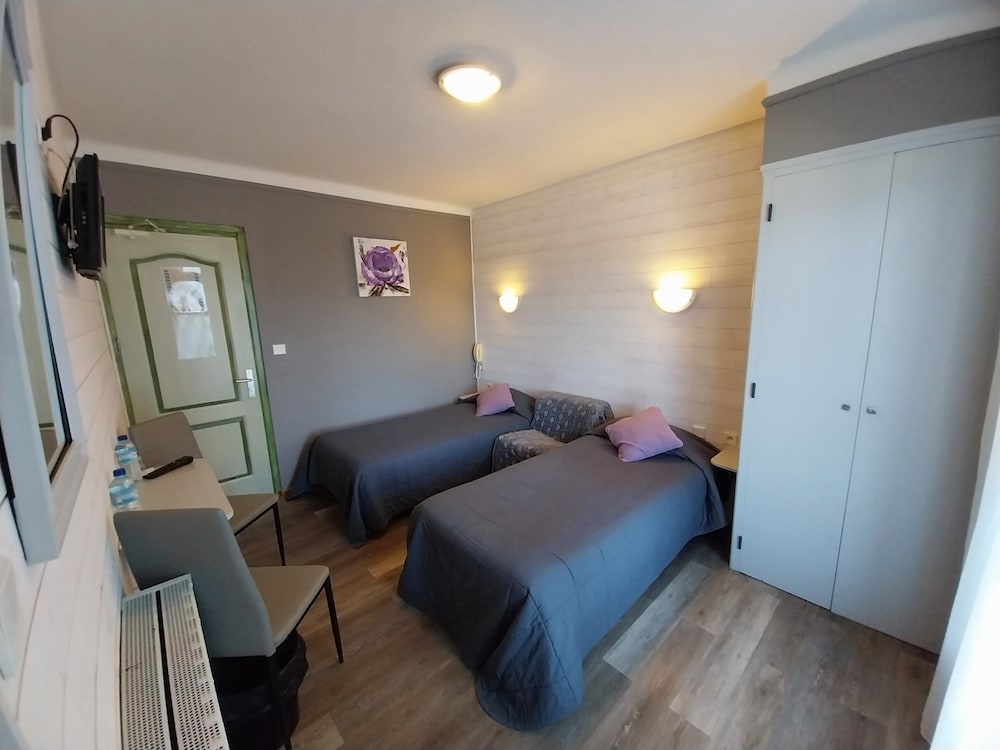 Panoramic Twin Room