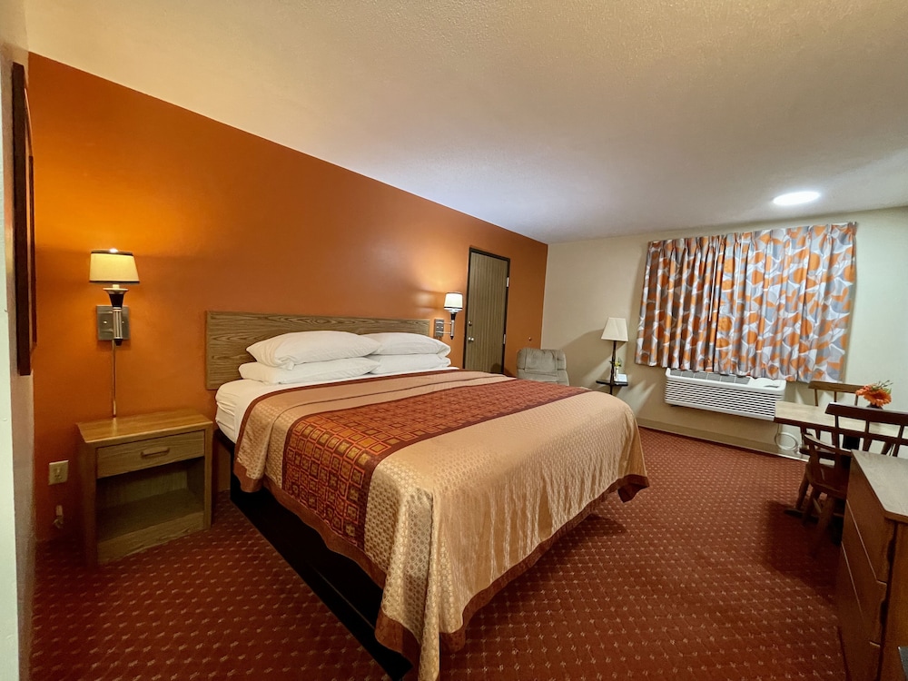 Luxury Room, 1 King Bed, Non Smoking photo 1