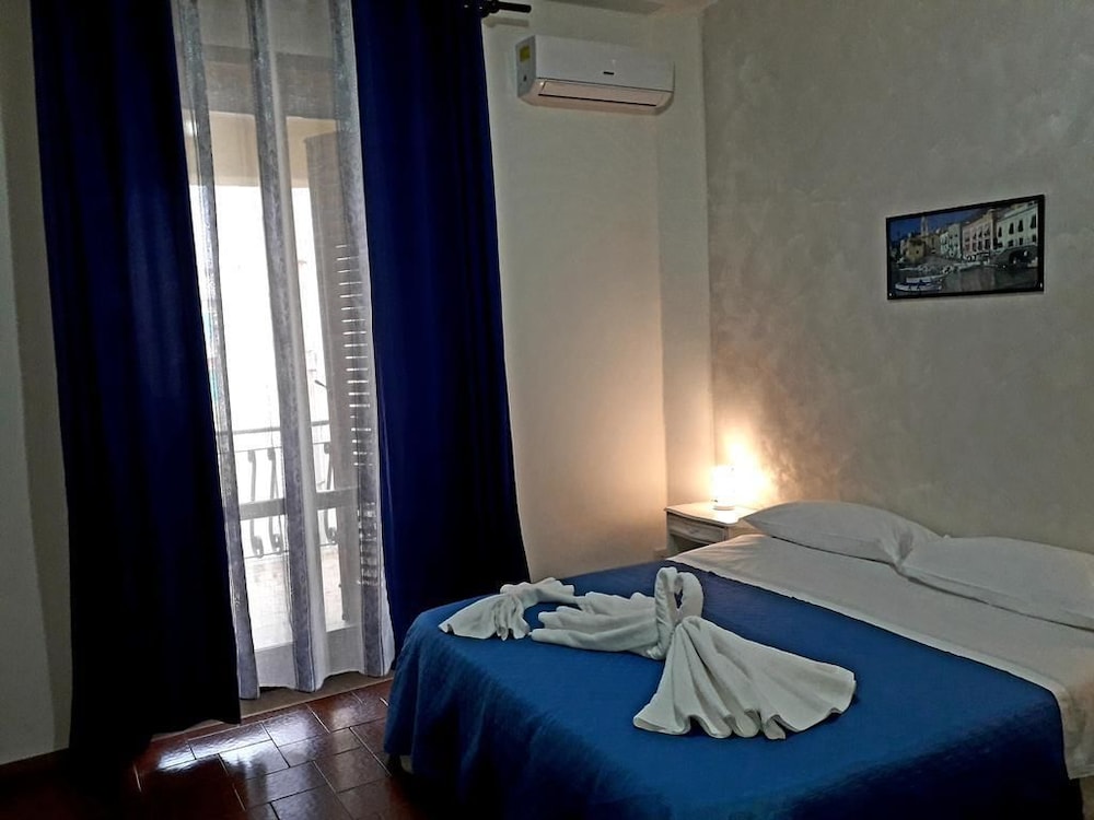 Quadruple Room, Multiple Beds photo 2