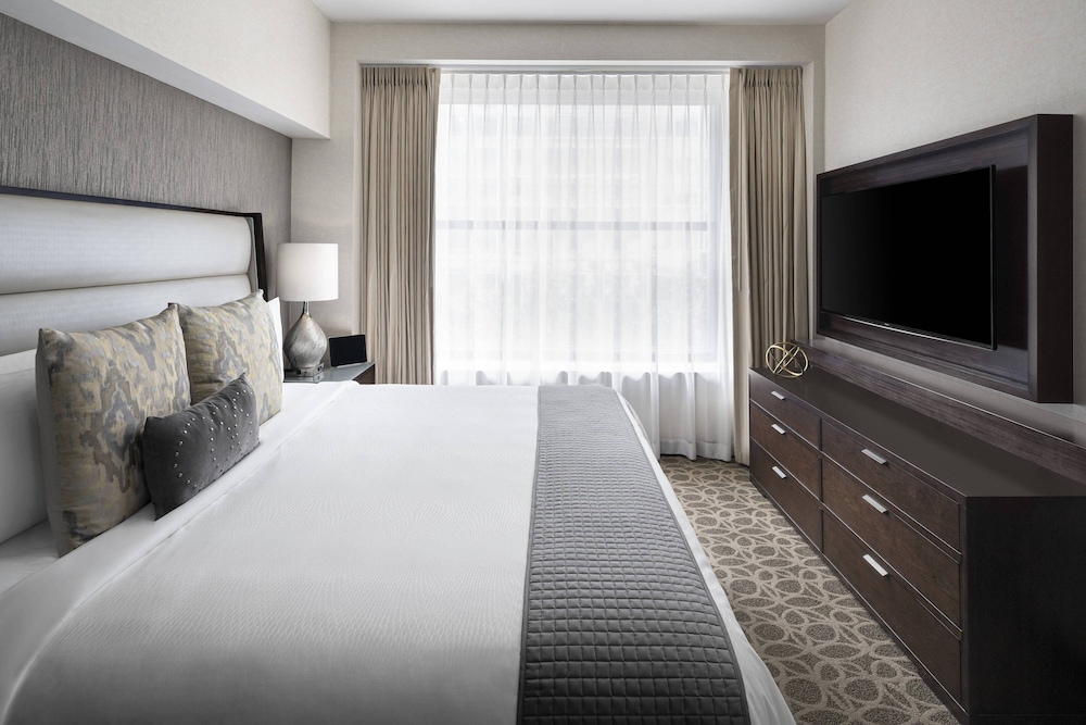 Deluxe Suite, 1 Bedroom photo 3