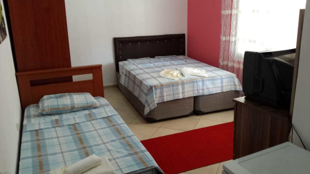 Quadruple Room photo 2