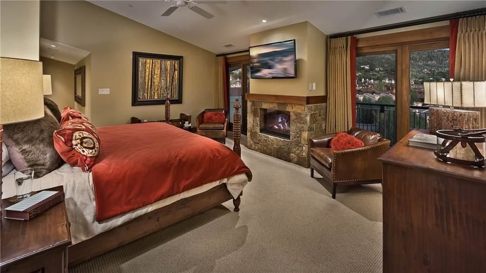 Condo, Multiple Beds, Mountain View (Summit Peak Penthouse (#803) (Condo)) photo 1