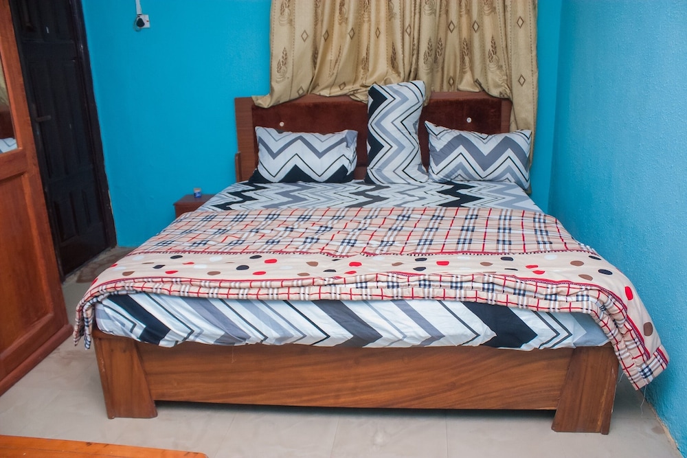 Standard Room photo 2