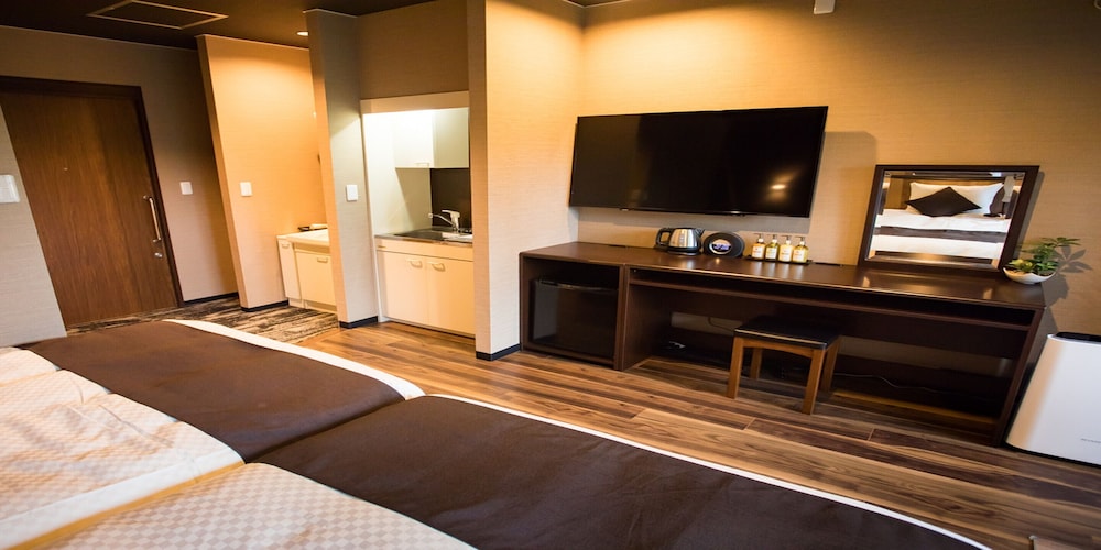 Modern Western-Style Room with Open-air Bath, Smoking photo 3