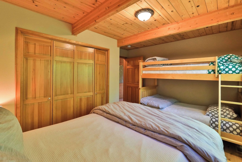 House (2 Bedrooms) photo 1
