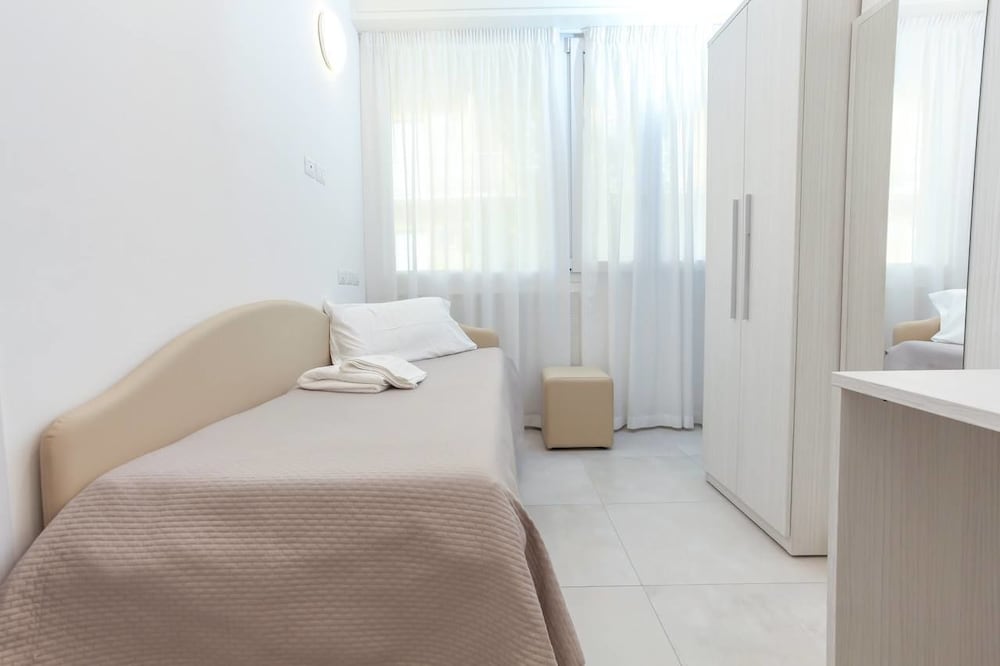 Quadruple Room, Balcony