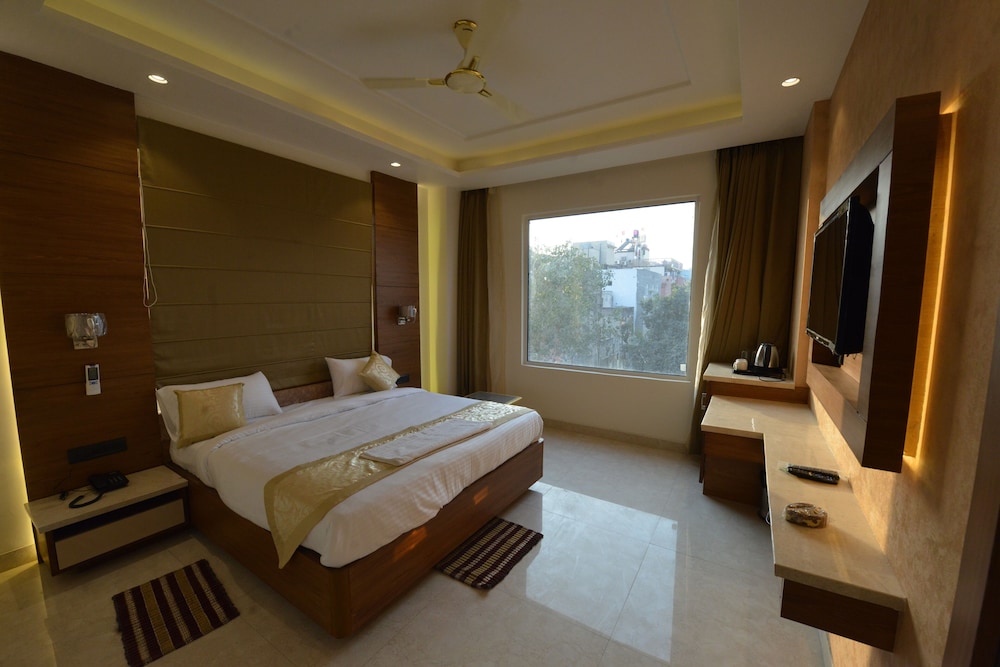 Super Deluxe Room - Photo 1