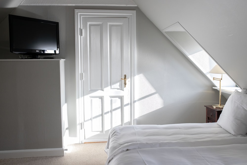 Family Quadruple Room photo 2