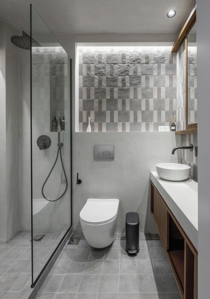 Superior Twin Room, City View