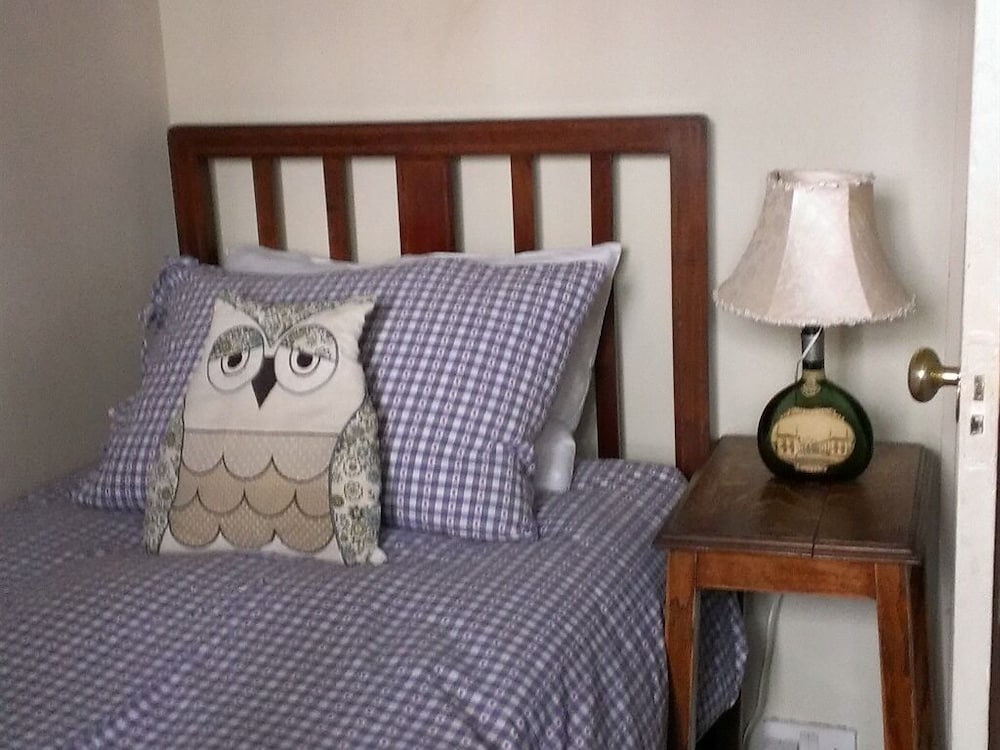 Comfort Single Room, Shared Bathroom, Garden View photo 1