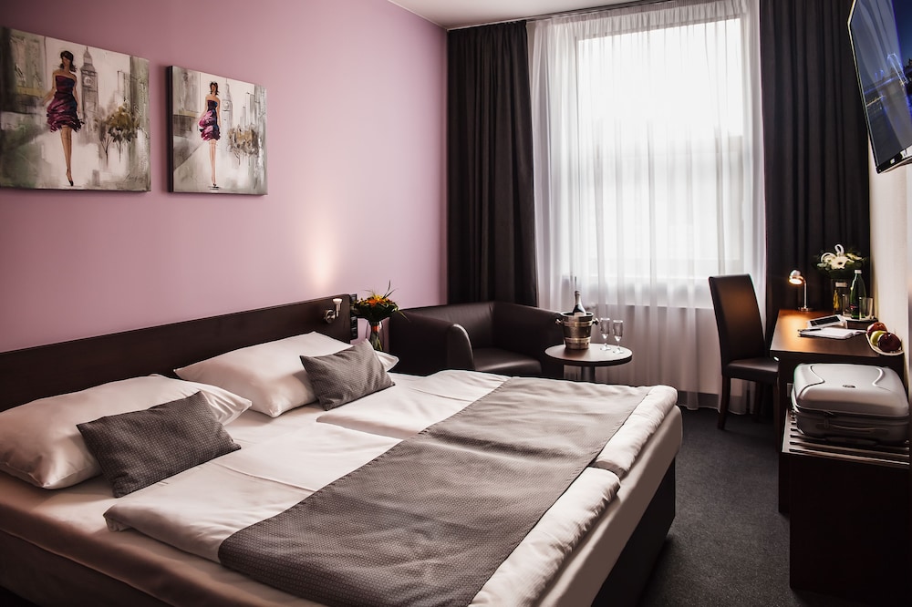 Business Double Room photo 1