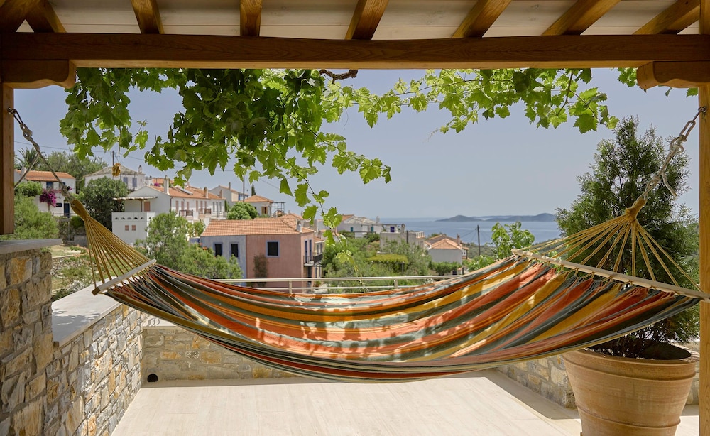 Deluxe Studio, Sea View photo 3