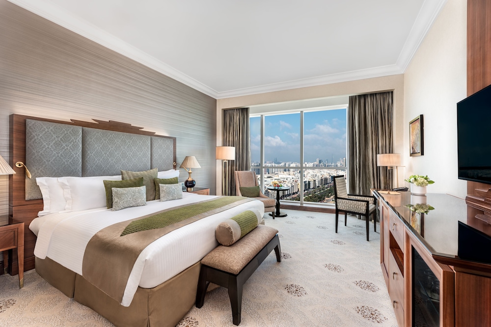 Deluxe Room (Club)