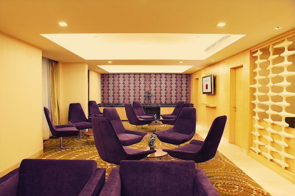 Club Room - Photo 2