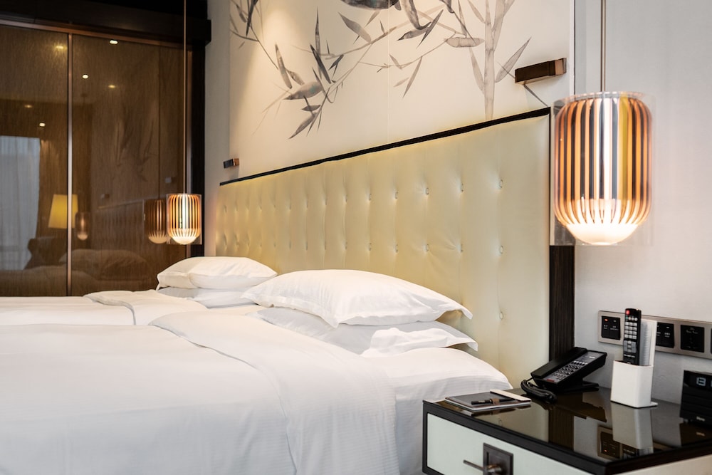 Twin Executive Room