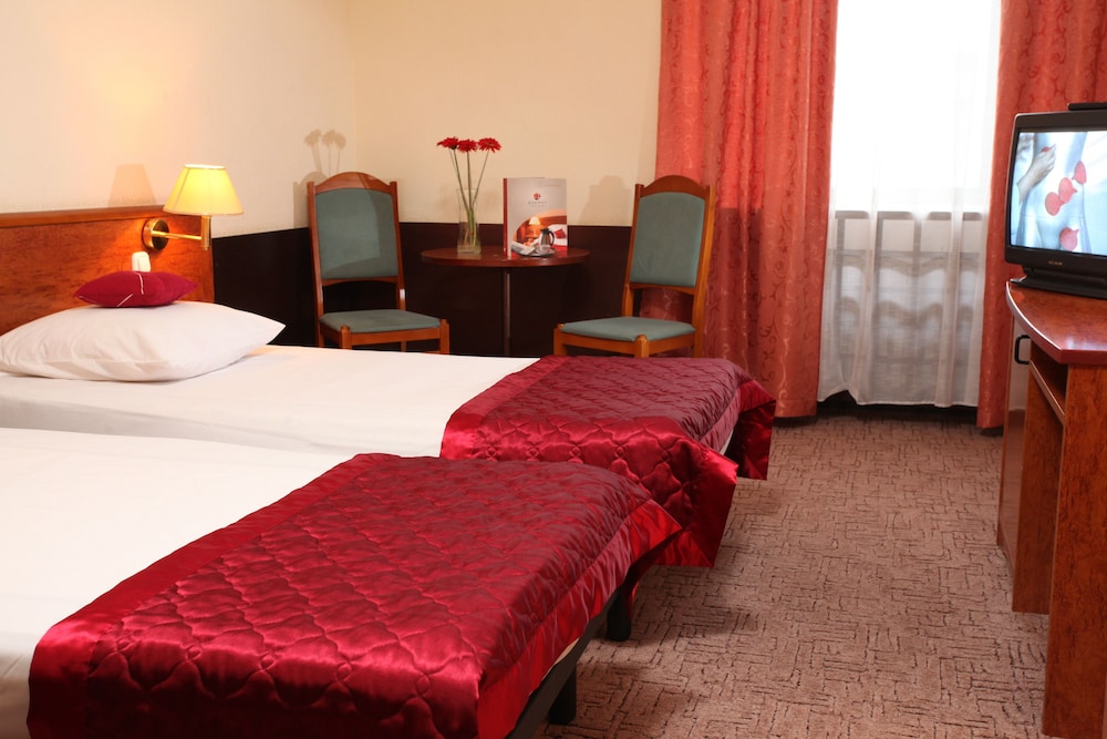 Standard Twin Room photo 2