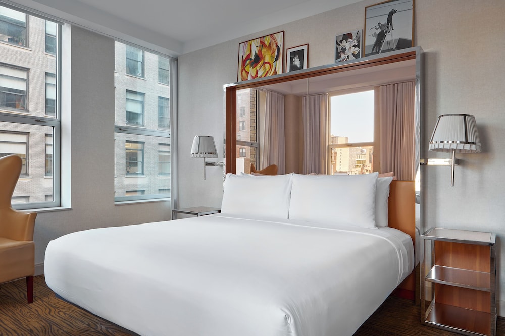 Deluxe Studio, 1 King Bed