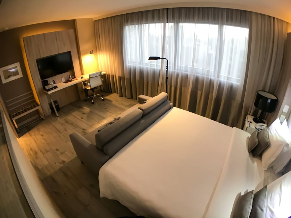 Quarto Luxo Queen -Não Fumante