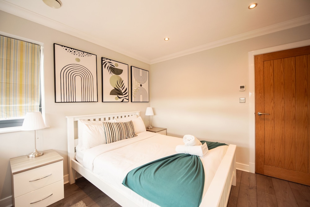 Luxury Penthouse, Private Bathroom, City View photo 3
