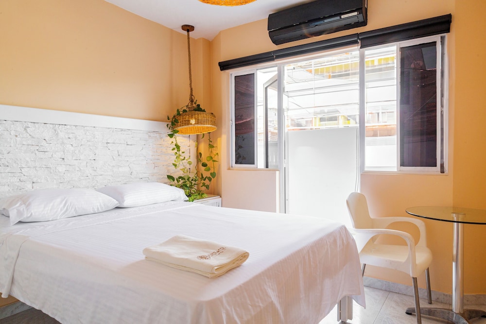 Basic Double Room, Balcony, City View photo 1