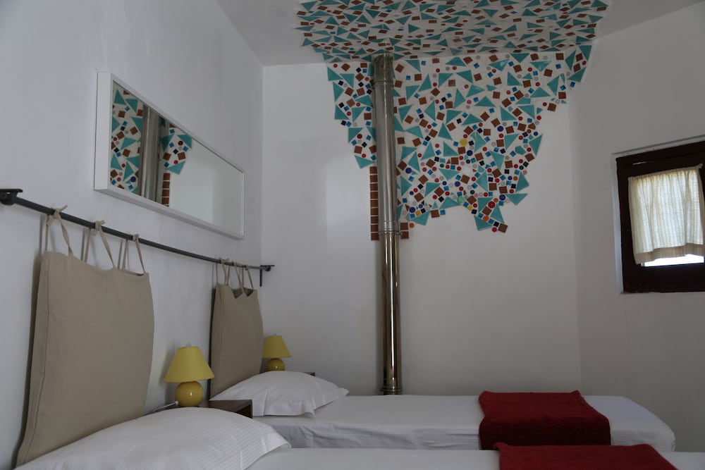 Double or Twin Room photo 2