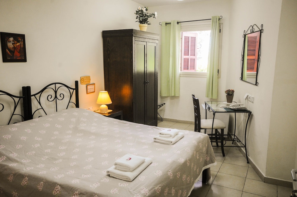 Twin Room photo 1
