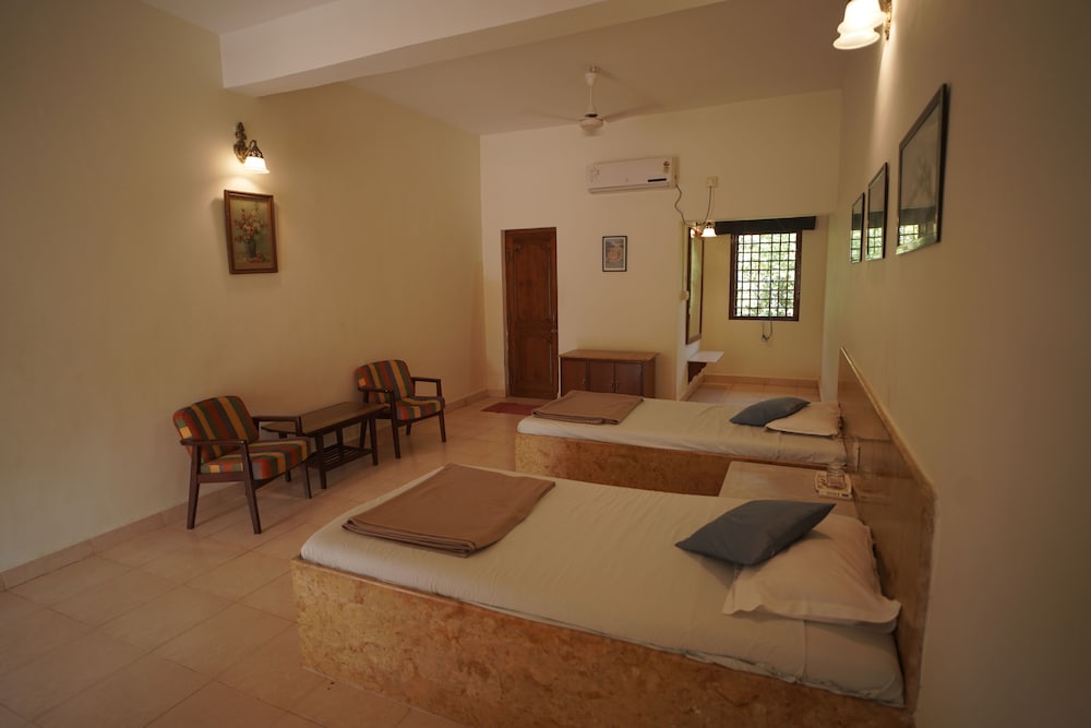 Standard Non A/C Room photo 2