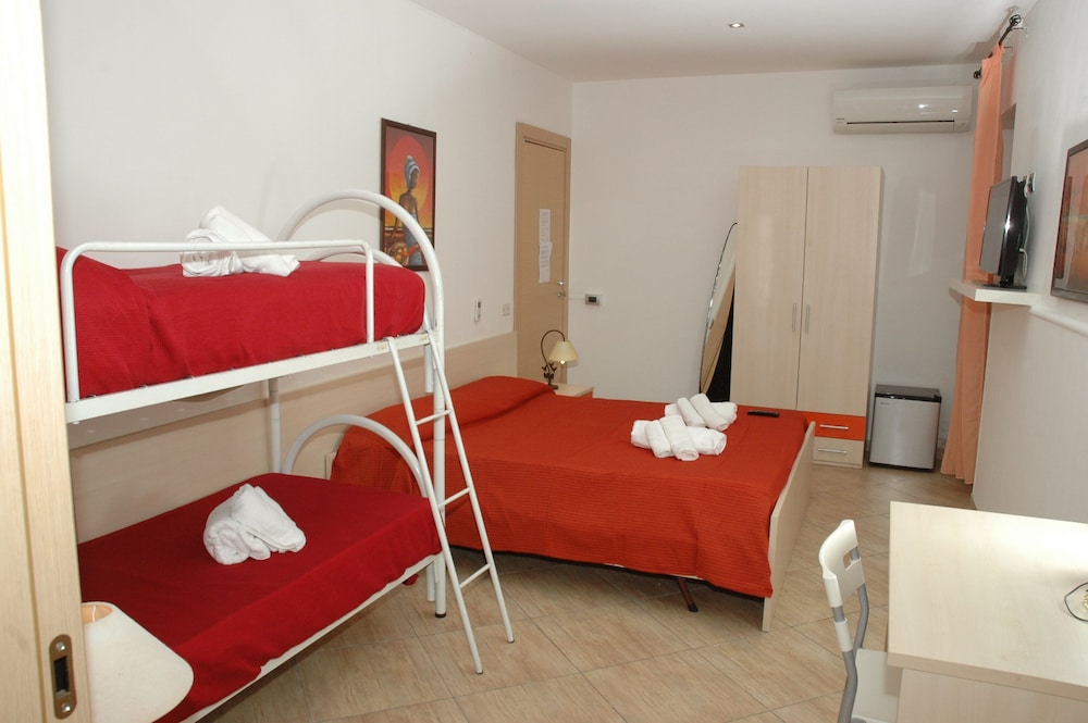 Quadruple Room photo 1