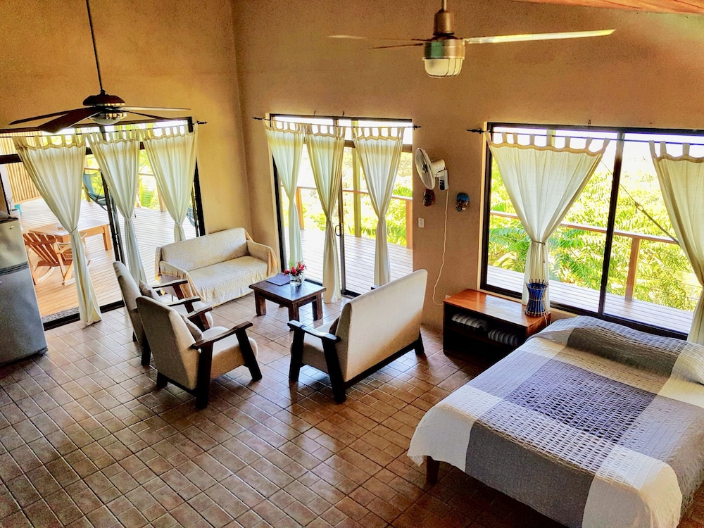 The Roca Mar Suite photo 2