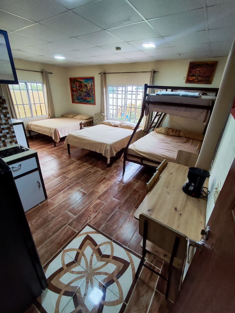 Family Apartment photo 1