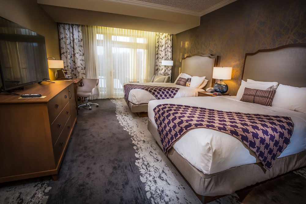 Deluxe Room, 2 Double Beds photo 3