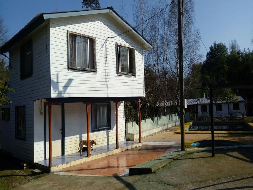 Standard Cabin, 3 Bedrooms, Kitchen photo 2