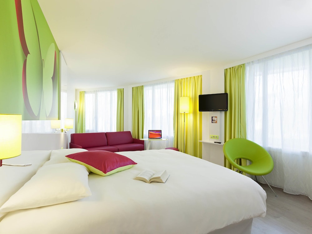 Suite, Multiple Beds photo 2