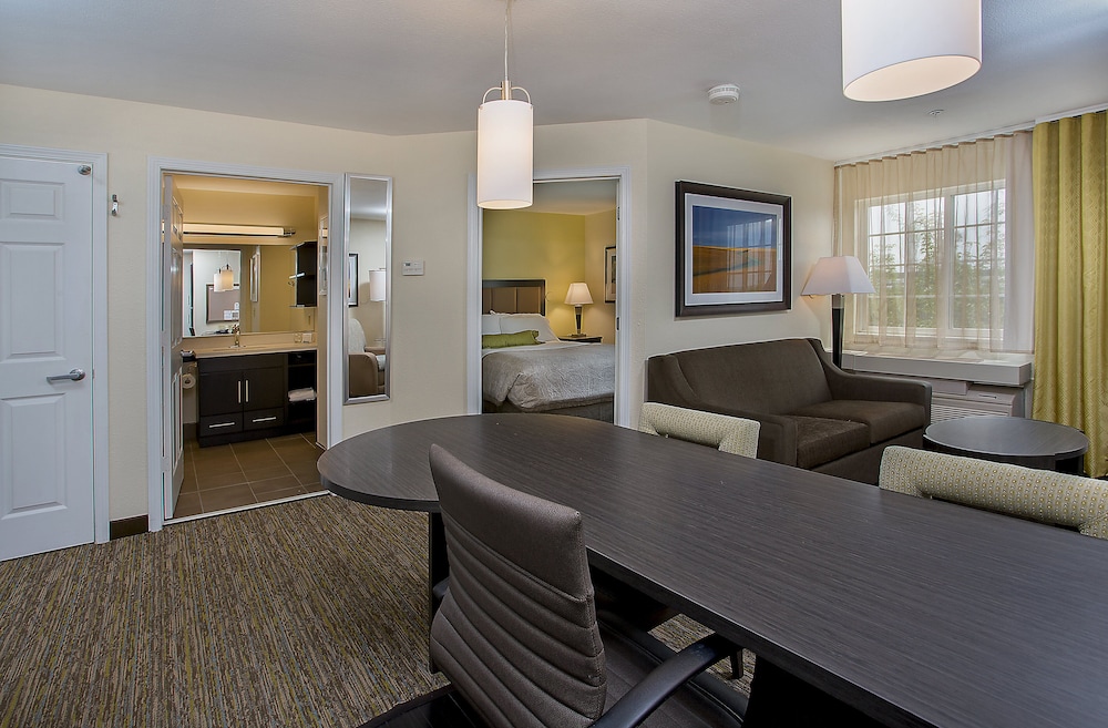 Suite, 1 Bedroom (1 Queen Bed) - Photo 5