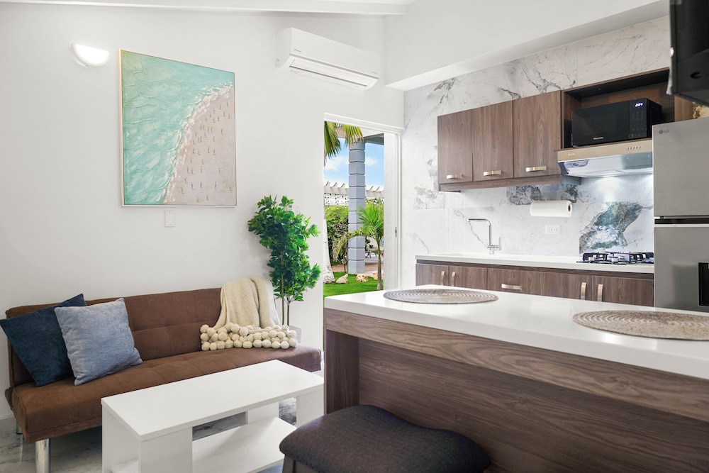 Apartment, 2 Bedrooms, Kitchen photo 1