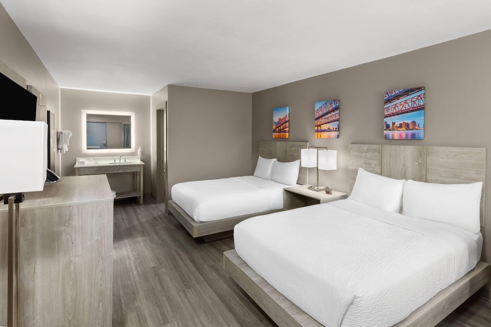 Room, 2 Double Beds, Non Smoking - Photo 1