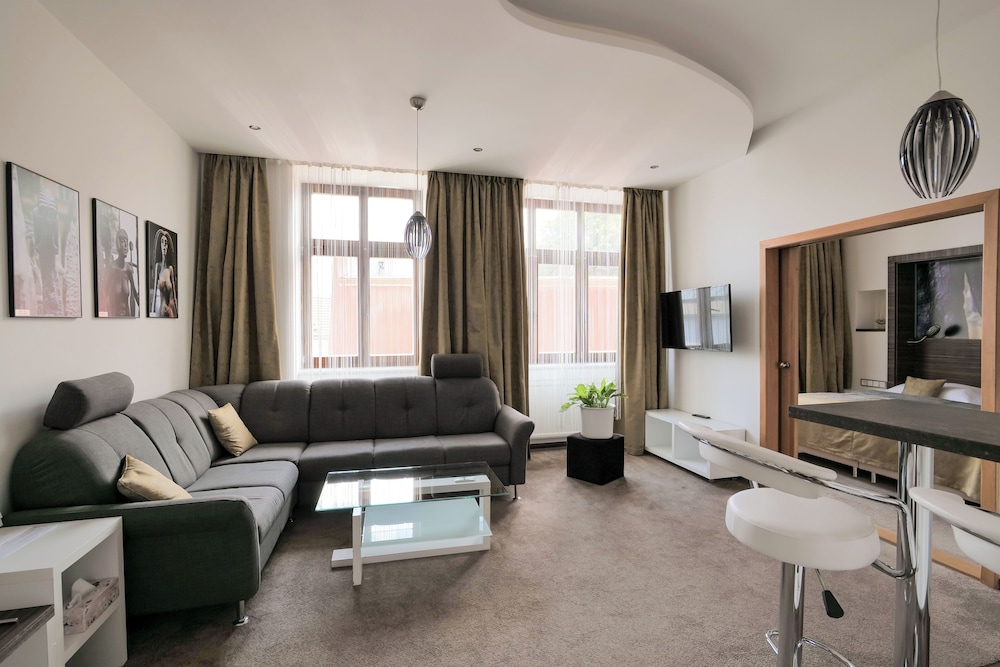 Luxury Apartment photo 1