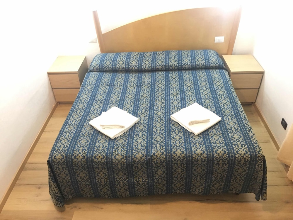 Standard Single Room, Private Bathroom