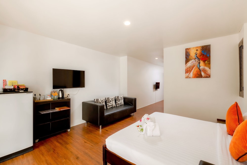 Family Suite with Terrace - Photo 11