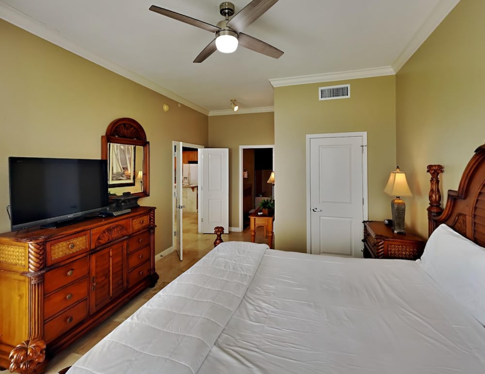 Condo, Multiple Beds, Balcony (#1305 - No Pets)