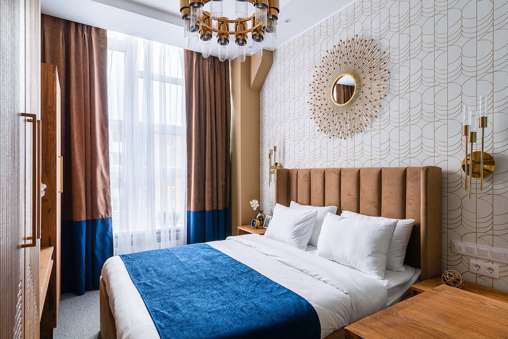Standard Room, 1 Queen Bed, Kitchen