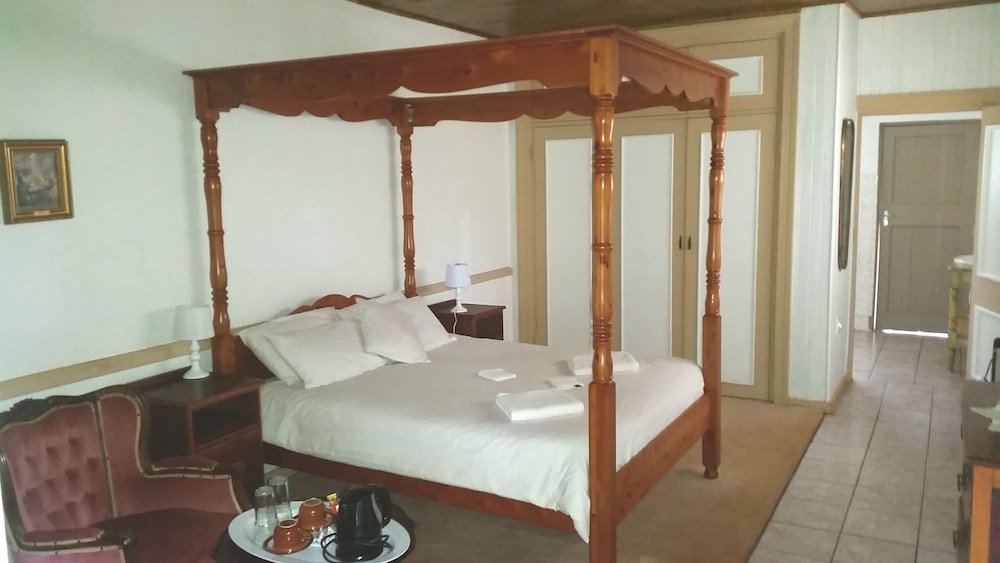 Traditional Double Room, 1 Double Bed, Mountain View photo 1
