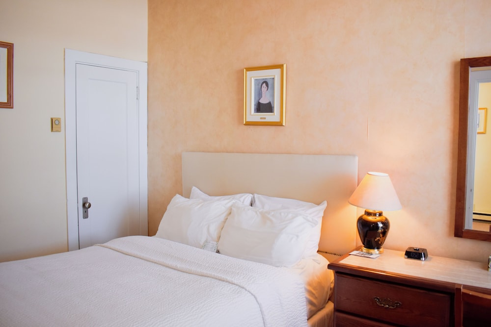 Deluxe Suite, River View photo 1