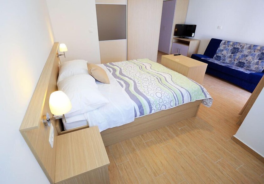 Family Room, 2 Bedrooms, Balcony, Sea View photo 1
