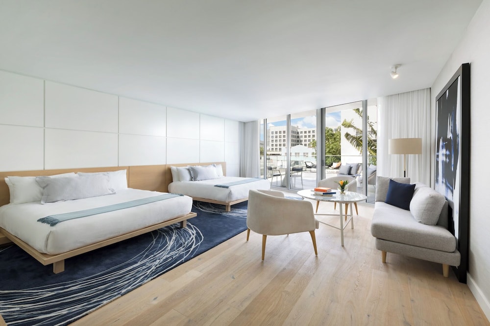 Superior Double Room, Terrace, Poolside - Photo 2