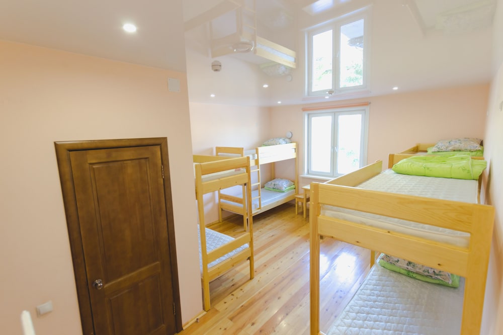 Shared Dormitory, Mixed Dorm (Bed in 7-Bed Room) photo 1