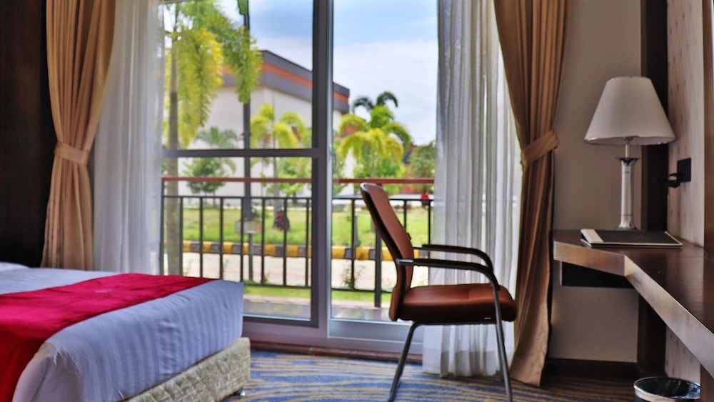 Executive Room photo 2