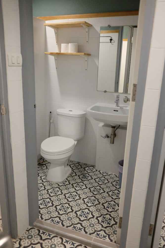 Deluxe Shared Dormitory, Mixed Dorm photo 3