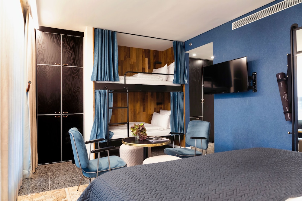 Standard Quadruple Room photo 3